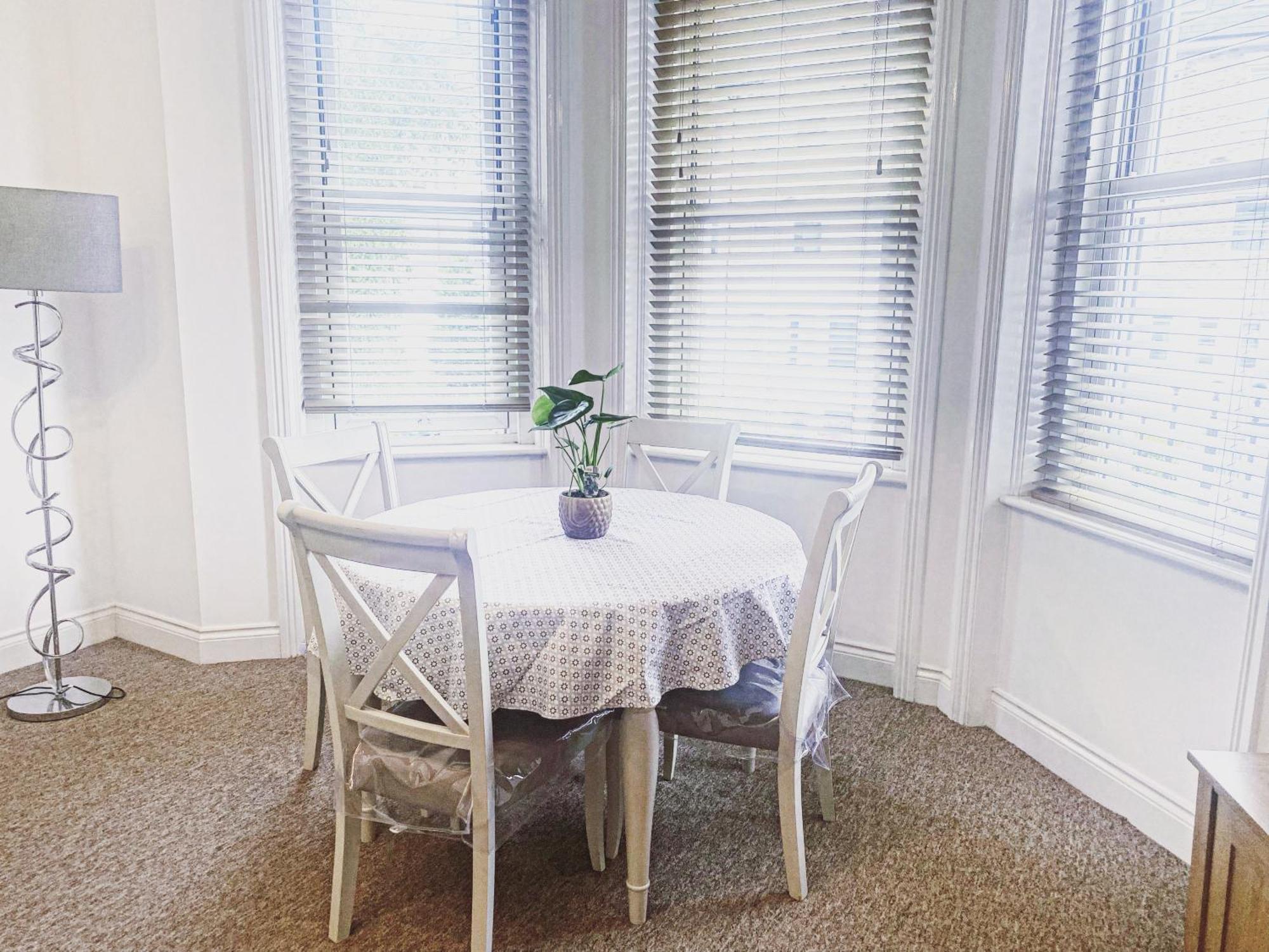 בורנמות' Luxury 2 Beds Apartment By The Sea מראה חיצוני תמונה